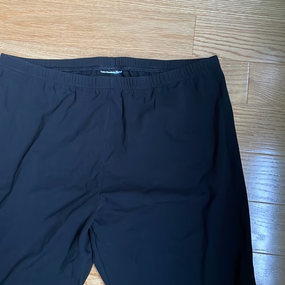 J JILL Cropped Black Leggings - Picture 3 of 3